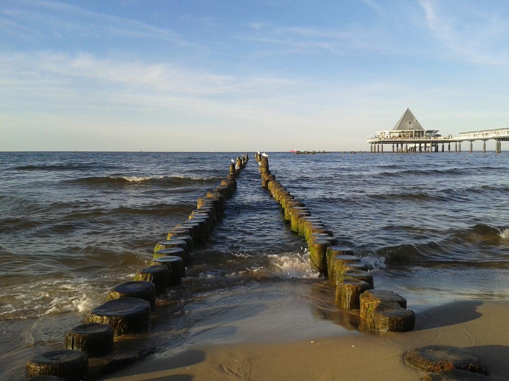 Remise & Westfluegel Schloss Stolpe Stolpe auf Usedom Exterior foto