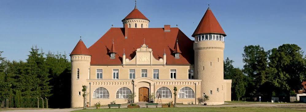 Remise & Westfluegel Schloss Stolpe Stolpe auf Usedom Exterior foto